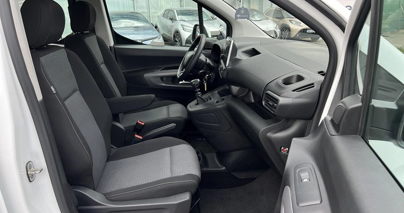 Toyota Proace City Verso cena 79900 przebieg: 74204, rok produkcji 2021 z Dąbrowa Górnicza małe 277